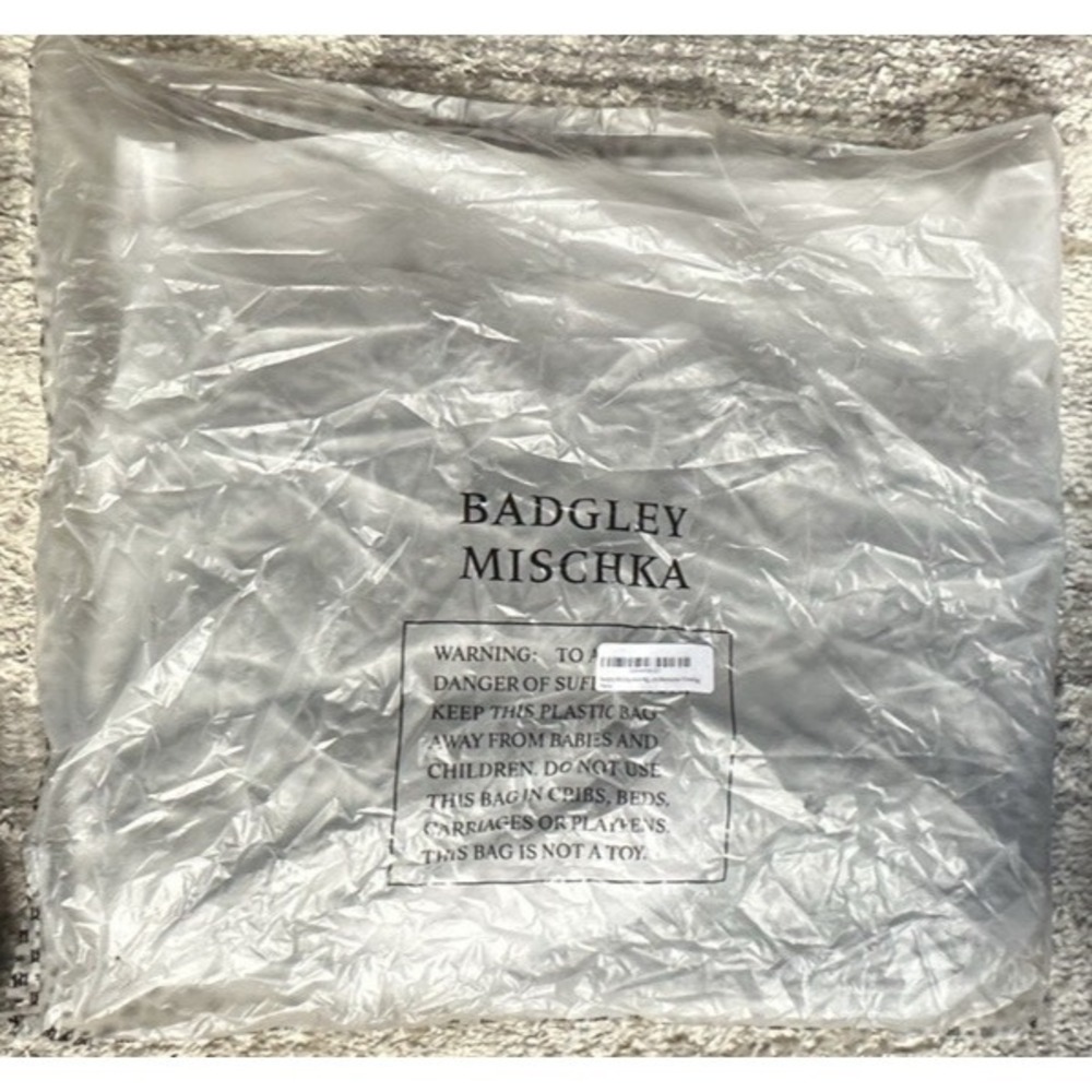 Badgley Mischka Pebble Vegan Leather Tote Weekender Travel Bag NWT - Picture 10 of 11